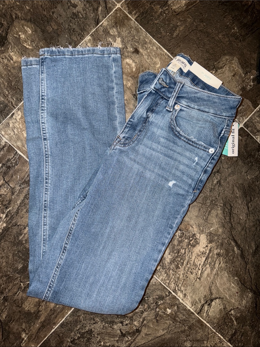 Classic mid-Rise Light Blue super stretch Women's Jeans NWT size 2
